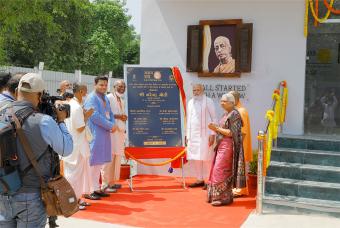 The Honourable PM of India inaugurates the 62nd kitchen in Varanasi